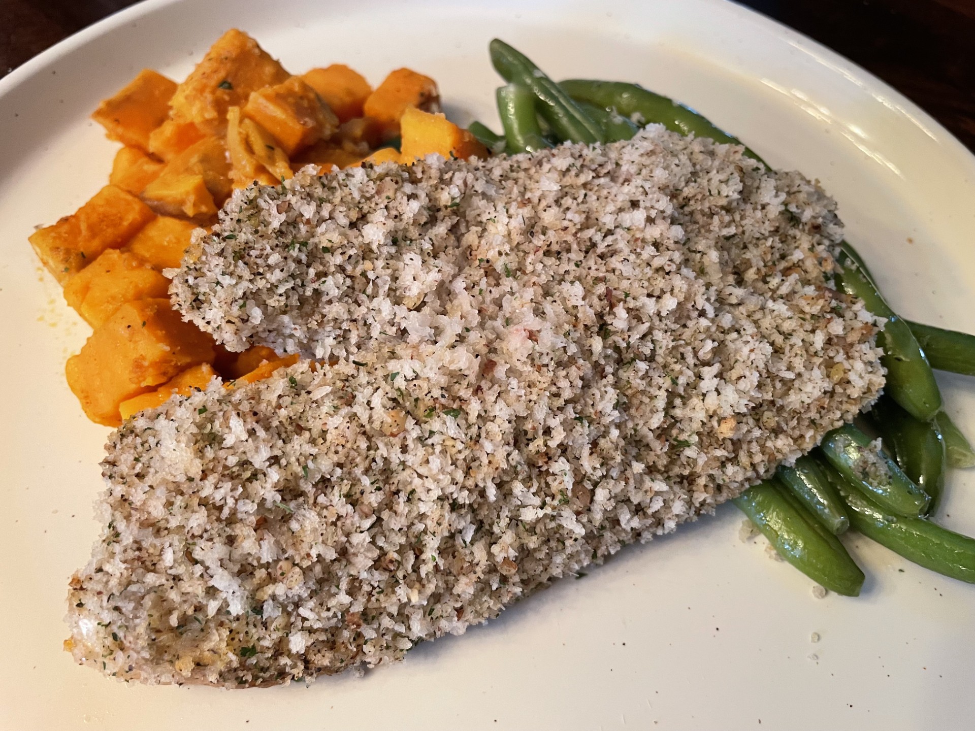 Pecan Crusted Tilapia with Roast Sweet Potatoes and Steamed Green Beans